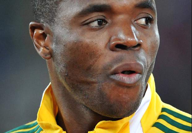 Aaron Mokoena set to leave Portsmouth for Bidvest Wits