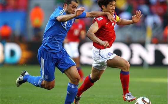 Südkorea gegen Griechenland: Loukas Vyntra gegen Park Ji-Sung