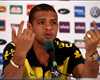 Felipe Mello nega jogar no Vasco um dia