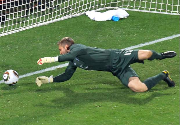 Goal.com Poll: Should Fabio Capello drop Robert Green?