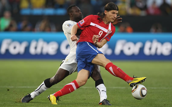 Marko Pantelic - Serbia & John Mensah - Ghana (Getty Images)