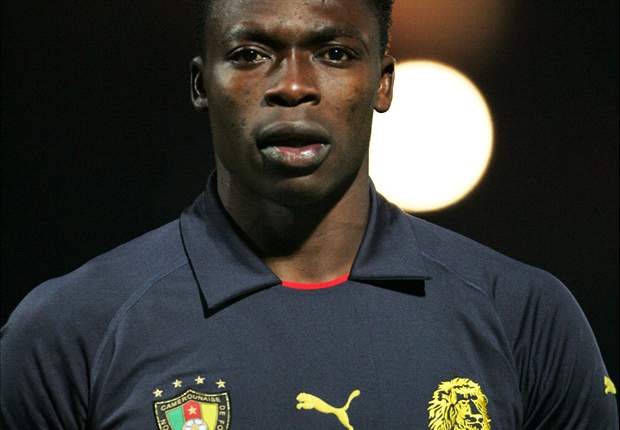 Official: Malaga signs Espanyol's Carlos Kameni on a free transfer