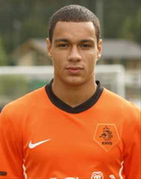 PORTRAIT Gregory van der Wiel (PRO SHOTS)
