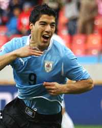 Luis Suarez after goal in Uruguay-South Korea (Getty Images)