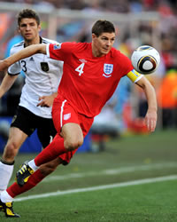 Thomas Müller - Germany & Steven Gerrard - England (Getty Images)