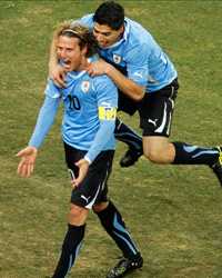 FIFA World Cup : Diego Forlan & Luis Suarez (Uruguay vs Ghana) - (Gettyimages)