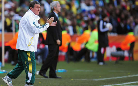 Carlos Alberto  Parreira - South Africa & Raymond Domenech - France (Getty Images)