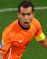 FIFA World Cup 2010 -Uruguay vs Netherlands,  
Giovanni Van Bronckhorst (Getty Images)