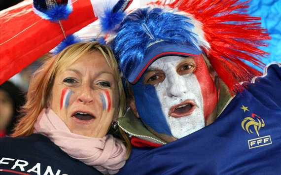 2010 FIFA World Cup,France fans enjoy the atmosphere,France v Mexico(Getty Images)