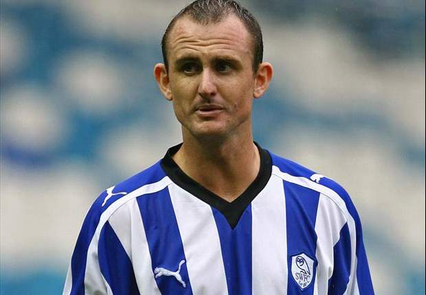 Francis Jeffers offered a trial with Blackpool - report