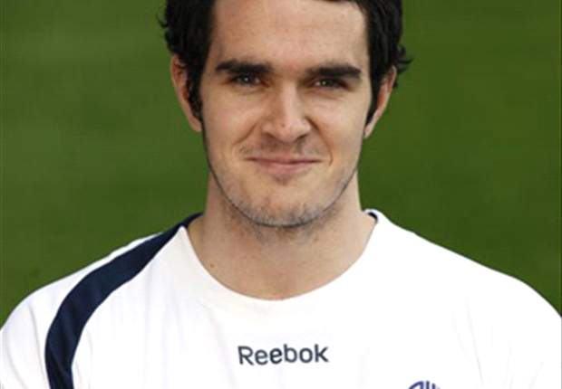 West Ham United complete signing of former Bolton Wanderers midfielder Joey O’Brien