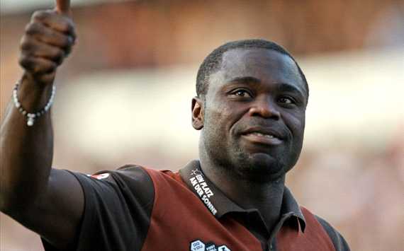 Daumen hoch beim FC St. Pauli: Gerald Asamoah (Getty Images)