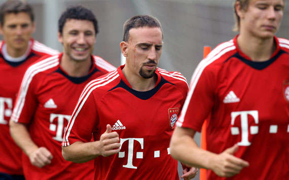 Franck Ribery beim Training mit seinen Teamkollegen (Getty Images)