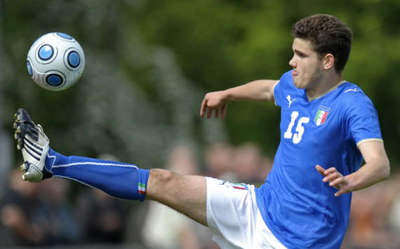 Milan-Talent Giacomo Beretta, Italy Under 17 in 2009 (Getty)