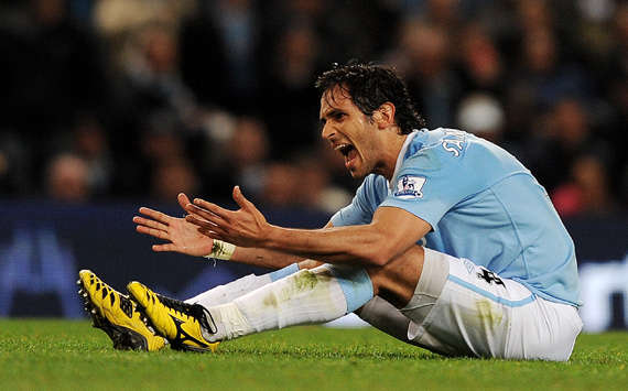 Santa Cruz wants to stay in North West as he plans to leave Manchester City