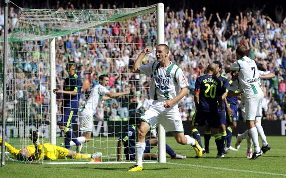 Tim Matavz viert gelijkmaker, FC Groningen - Ajax (PROSHOTS)