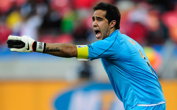 ESP, Sociedad - C. Bravo rempile