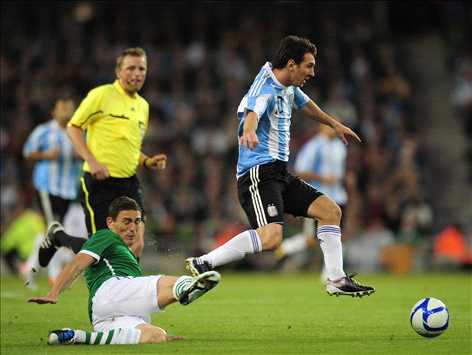 Lionel Messi Against Republic of Ireland