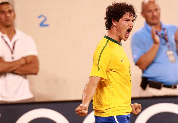 AC Milan's Alexandre Pato set to start for Brazil in Iran friendly - report