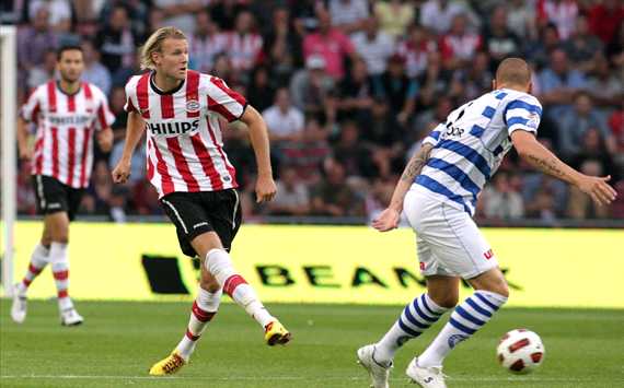 Swedish international Ola Toivonen appeared to be set to leave PSV for 