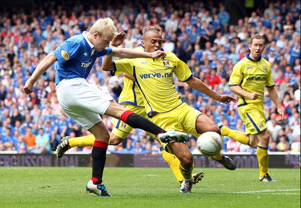 Everton 'confident' on Fifa clearance for Naismith