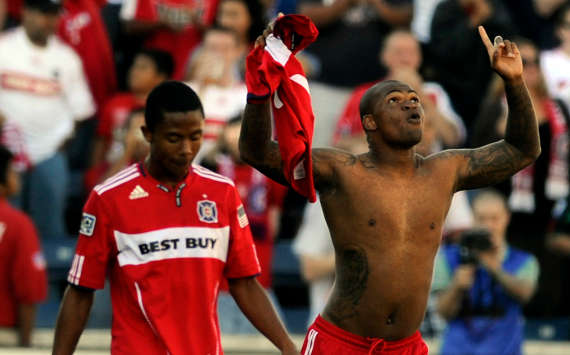 Collins John, Mike Banner, Chicago Fire, MLS (Getty Images)