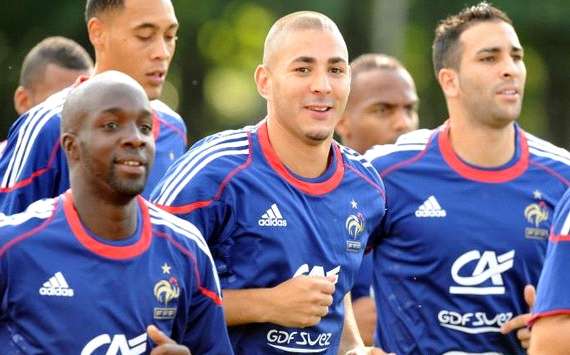Lassana Diarra & Karim Benzema & Adil Rami (France) - (Panoramic)