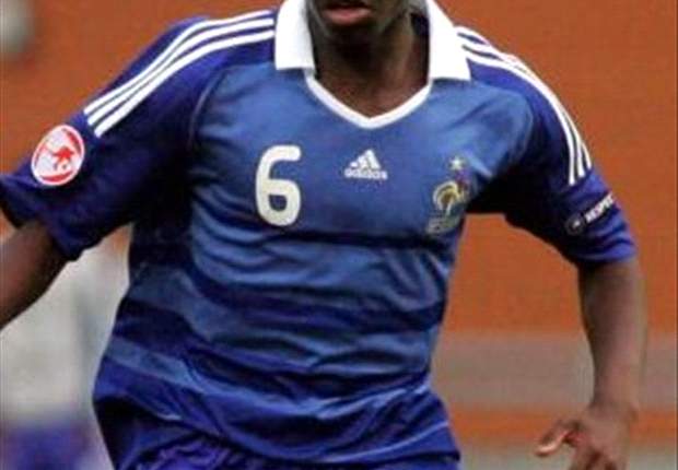 Juventus caretaker Massimo Carrera impressed with Paul Pogba 