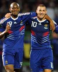 Euro 2012 Qualifier : Abou Diaby & Karim Benzema (France vs Bosnia) - (Panoramic)