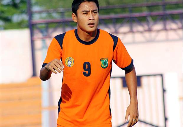 Di Persibo, Samsul Arif Dapat Perlakuan Khusus