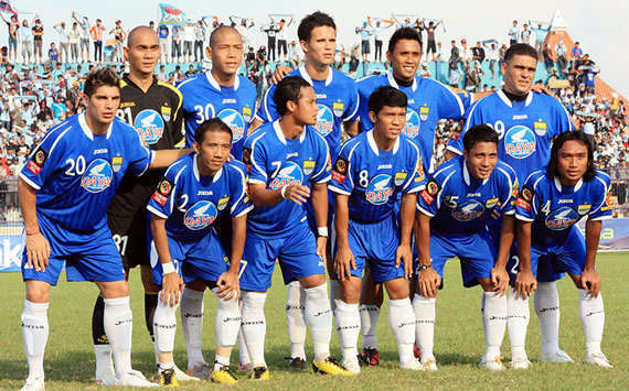 Persib Hajar Bontang FC