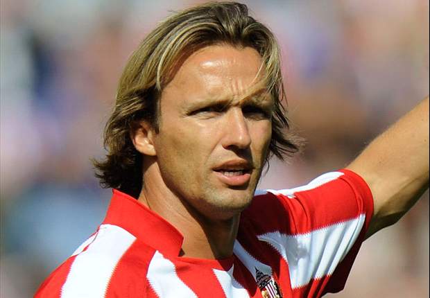 Zenden targets silverware during Chelsea return