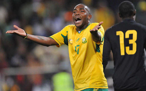 Benni McCarthy available for South Africa if called up