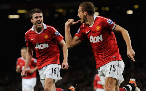 EPL : Nemanja Vidic,  Manchester United vs Tottenham (Getty Images)