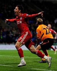 EPL : Maxi Rodriguez , Bolton Wanderers vs Liverpool(Getty Images) 
