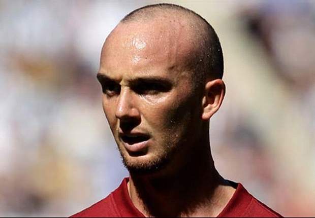 Aston Villa's Stephen Ireland undergoes medical at St James' Park ahead of potential loan switch - report