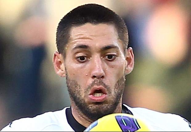 Fulham's Clint Dempsey: The whole squad is behind Mark Hughes