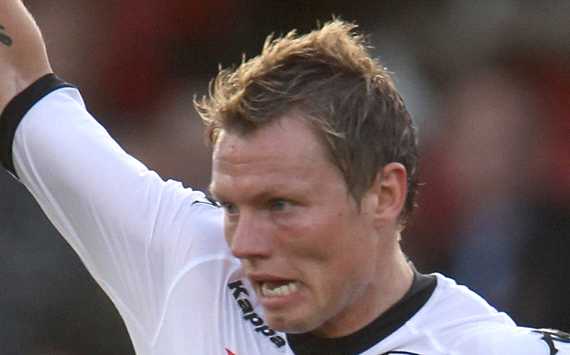 Jol is arrogant & disliked by most of Fulham's players, claims Bjorn Helge Riise