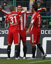 Bundesliga: Borussia Monchengladbach - Bayern Munchen, Schweinsteiger, Gomez (Getty Images)