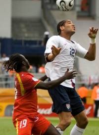 Razak Pimpong (Ghana) Oguchi Onyewu (USA) (ISI)