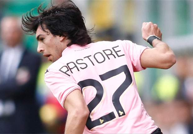 Even if Chelsea were to make an offer, Javier Pastore would not move - Palermo president says midfielder is staying for another year