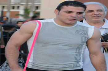 عمرو زكي في لحظة حرمان: كنت أتمنى أن يدعو لي البعض بالشفاء بدلا من تمنياتهم باعتزالي