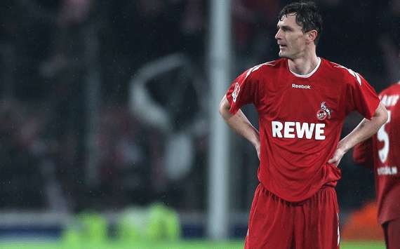 Nova steht im Regen (Bongarts/Getty)