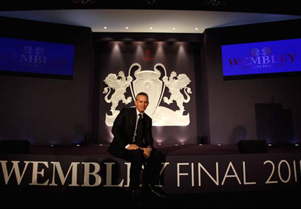 Word on the Tweet: Birthday boy Lineker is all smiles and Kompany talks politics