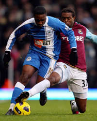 EPL,Frederic Piquionne,Charles N'Zogbia,West Ham United vs Wigan Athletic(Getty Images) 