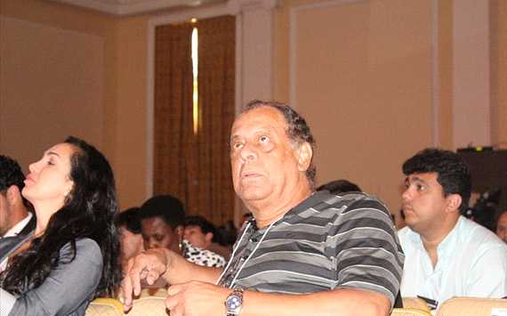 Brazil chose a bad time to sack Mano Menezes, believes Carlos Alberto