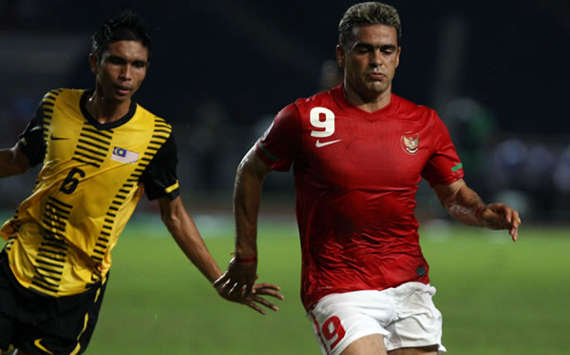 Mohd Nasriq - Malaysia & Cristian Gonzales - Indonesia (WSG/affsuzukicup.com)