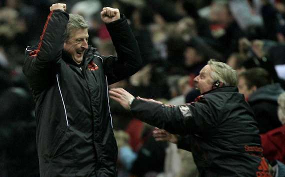EPL : Roy Hodgson -  Sammy Lee, Liverpool v Bolton Wanderers(Getty images)