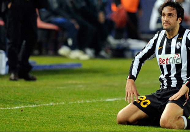 Luca Toni Tak Sesali Kepindahan Dari Juventus