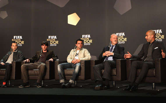 Andres Iniesta, Lionel Messi, Xavi, Vicente Del Bosque and Pep Guardiola (Getty Images)